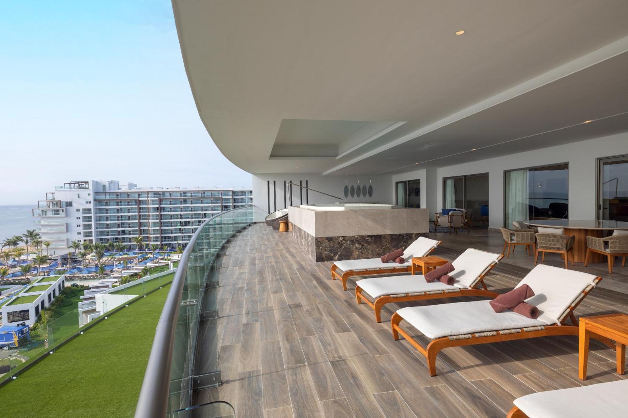 Royalton Splash Riviera Cancun, An Autograph Collection All-Inclusive Resort Puerto Morelos Exterior photo